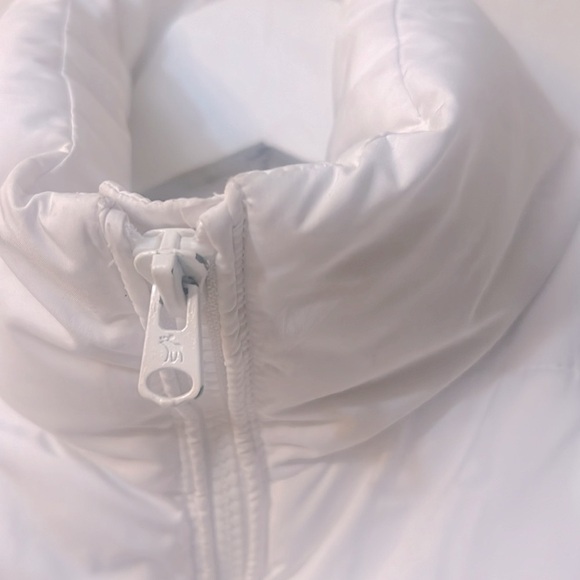 Abercrombie kids white chunky vest size S - Picture 7 of 8